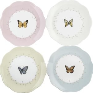 Set of 4 dessert plates.