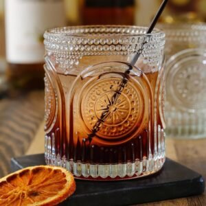 Vintage-style clear glass set with arched stripe patterns (set of 6, 10 oz); suitable for cocktails, juice, and water; an ideal gift for a hostess or for a housewarming.